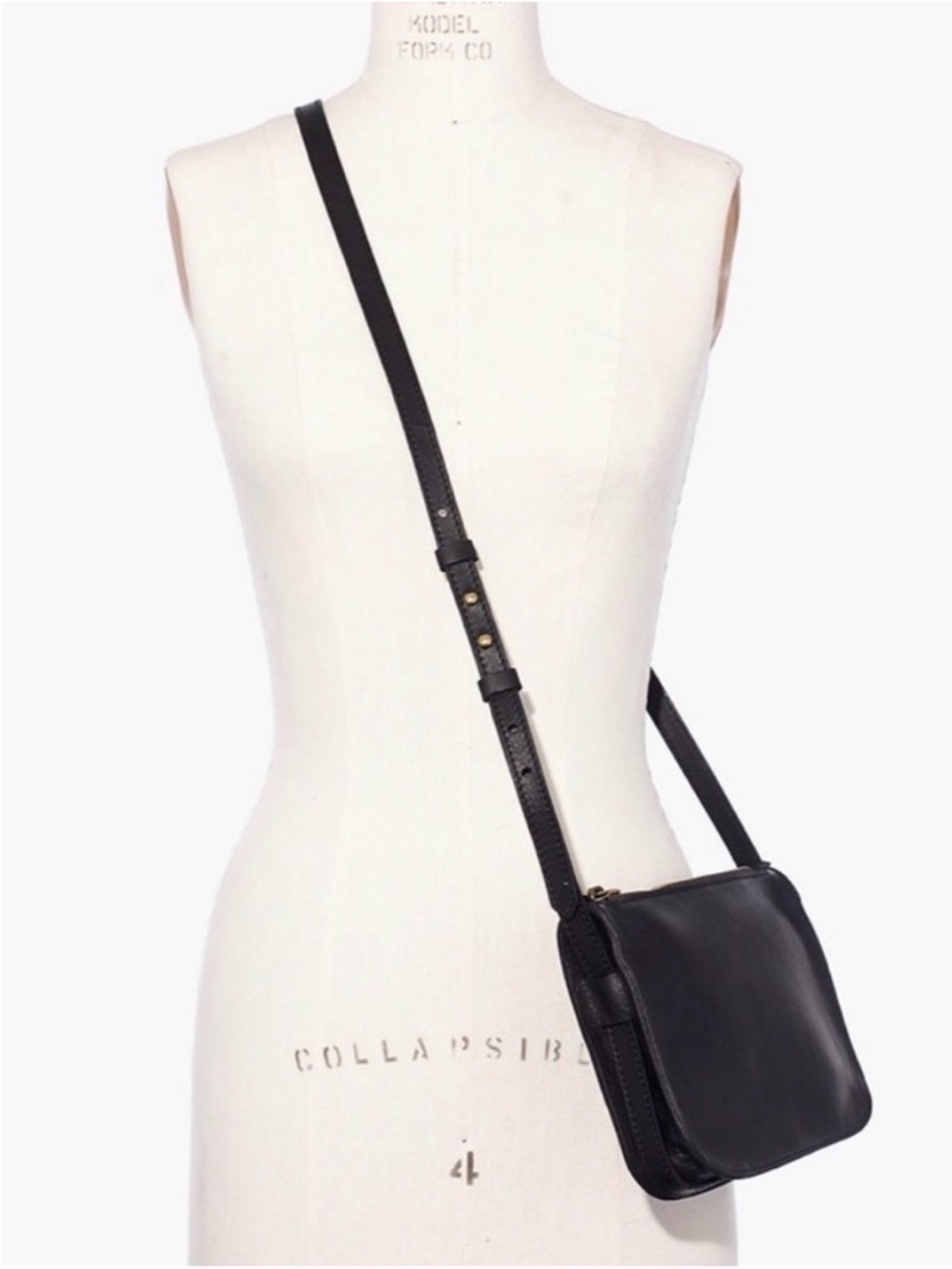 Madewell Black Leather Zip Crossbody Bag NWT - Picture 2 of 7